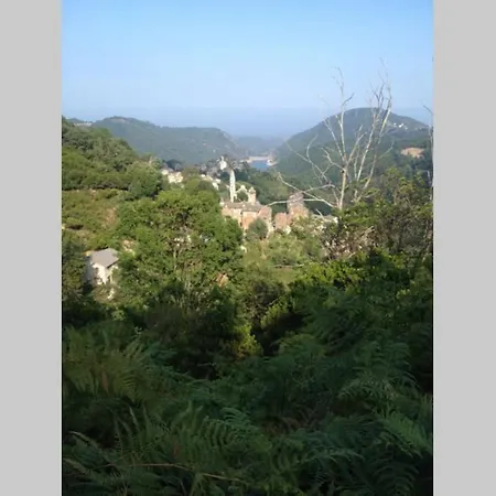 Corse Entre Terre Et Avec Vue Magnifique. Pietra-di-Verde